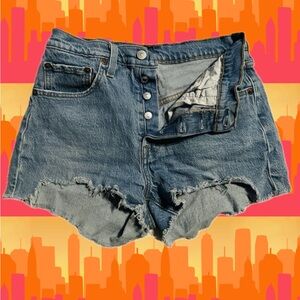 Women’s 501 Levi’s denim shorts